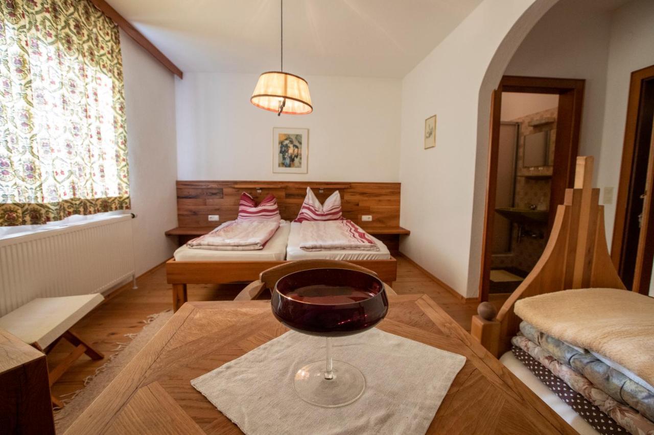 Haus Kogler Hotel Inzersdorf im Kremstal Eksteriør billede